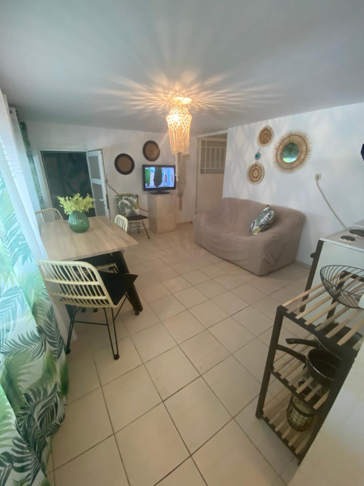 Cleopatra Apartment Kanali (Epirus)